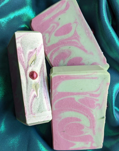 Red Currant & Thyme Artisan Soap
